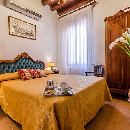 Hotel Ariel Silva Venesia Bagian luar foto