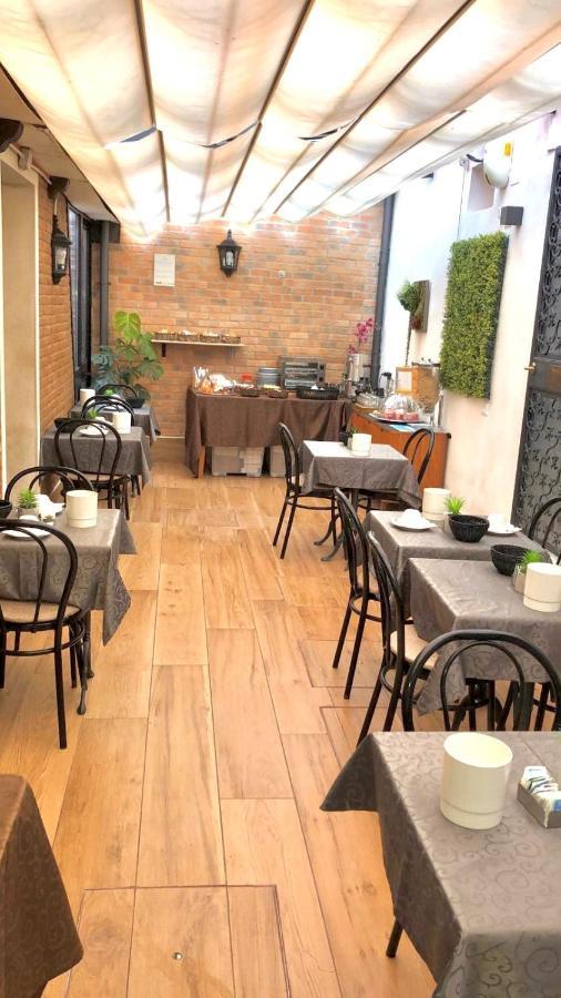 Hotel Ariel Silva Venesia Bagian luar foto