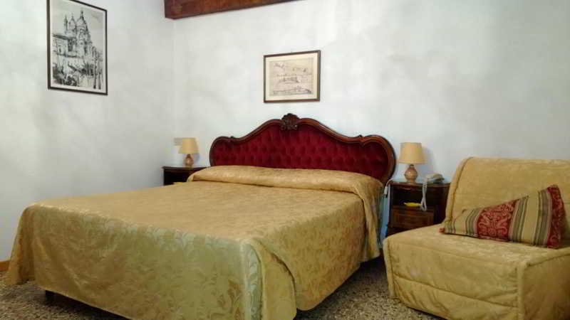 Hotel Ariel Silva Venesia Bagian luar foto