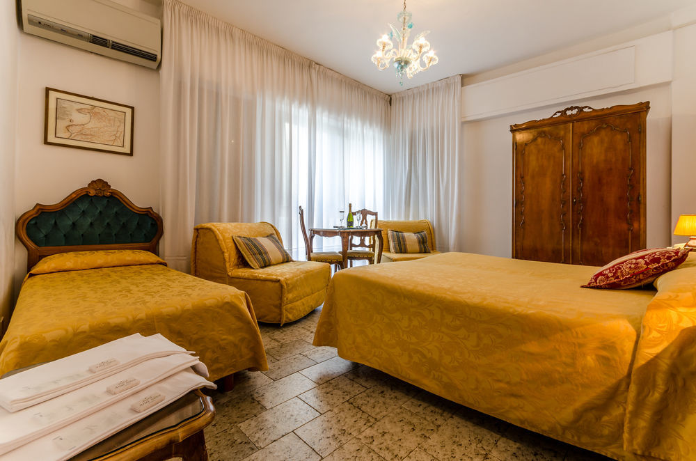 Hotel Ariel Silva Venesia Bagian luar foto